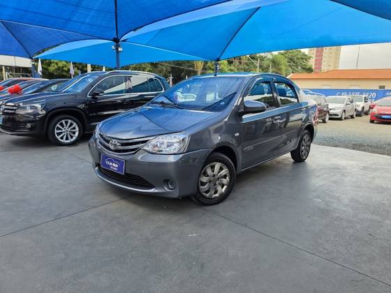 TOYOTA ETIOS 1.5 XS SEDAN 16V FLEX 4P MANUAL